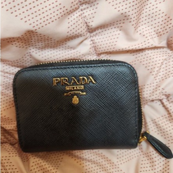Prada coin card purse wallet zip around - Picture 3 of 8